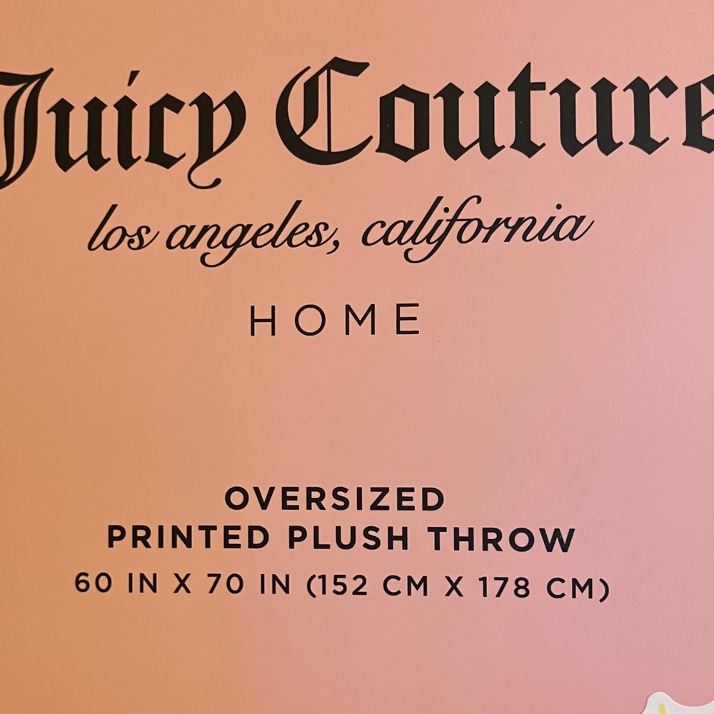🍒Juicy Couture oversized soft plush throw blanket NWT - Picture 12 of 13